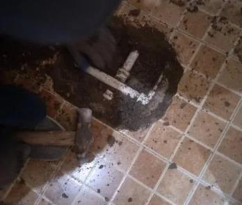 东乌珠穆沁卫生间漏水维修公司为您分享下卫生间渗水如何处理及注意事项